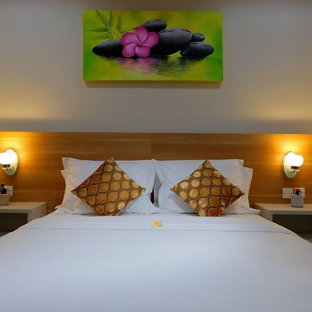Iconic Bali Living Bed & Breakfast Denpasar  Luaran gambar